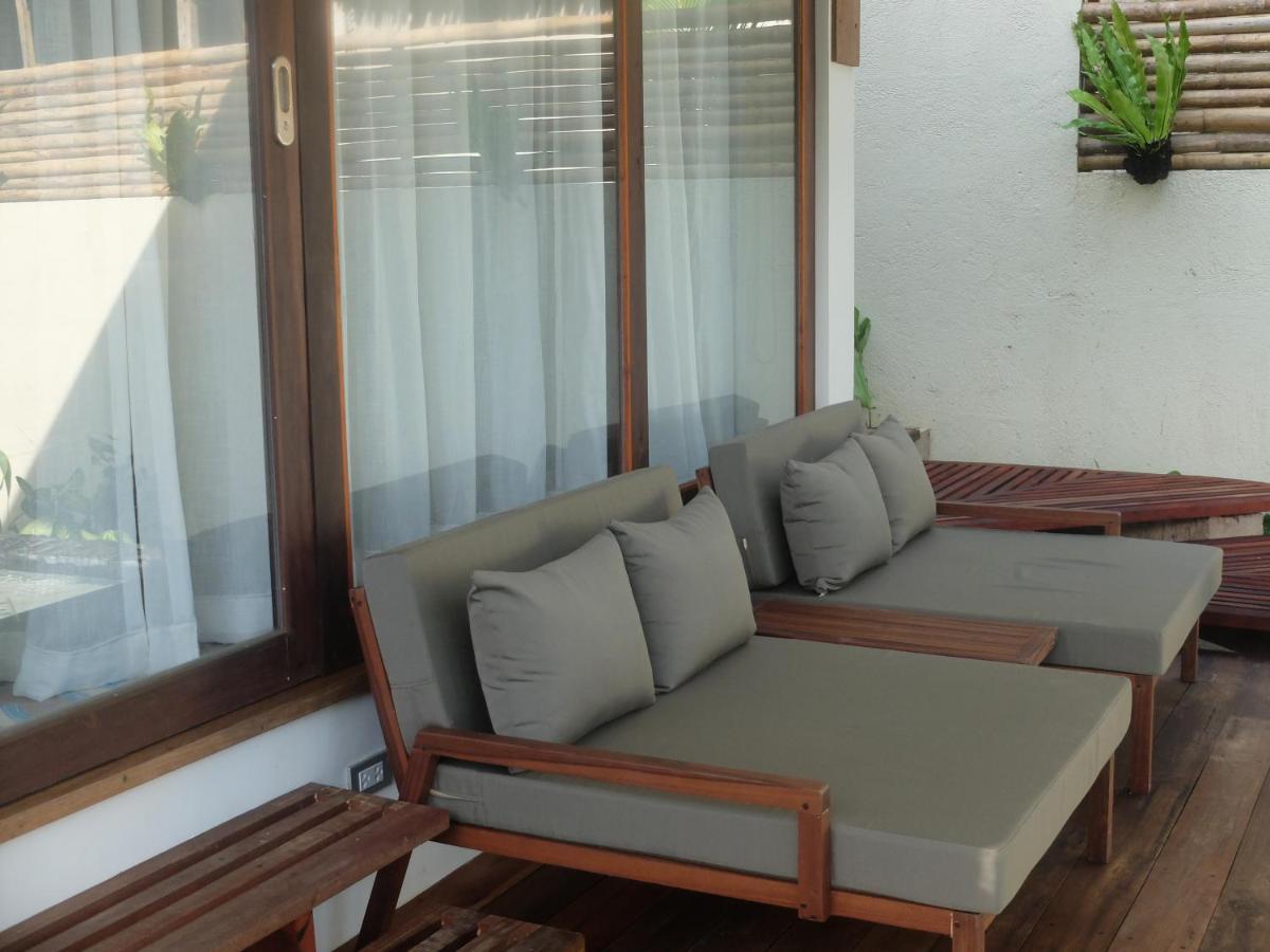 L'Osteria Luxe Beachfront B&B General Luna  Dış mekan fotoğraf